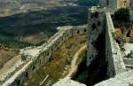 Der Westliche Zwinger im Crac des Chevaliers, der Burg der Kreuzritter in Syrien (Dia vom Mai 1989). Weitere Detailfotos vom Crac des Chevaliers sind unter Stdtefotos.