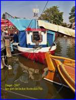 Fischland-Dar� Im Zingster Hafen, der Getr�nkekutter.
Fotos aus August 2007, geschossen noch mit 'PRAKTICA - MTL 50'
und Farbfilm Din 200 und Normalobjektiv 'Pentcon auto 1,8/50 '
Fotos wurden vom Labor dann auch auf CD gebrannt.