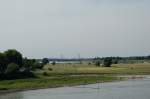 Die Rheinlandschaft bei Duisburg ...  Carry 17.06.2009