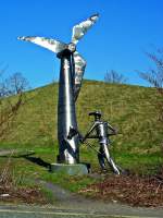 Skulptur im Bremer Inlandshafen, ...  Frank Kropp 12.10.2009