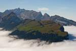 �ber dem Hochnebel: Blick ...  Joachim Kohler 22.10.2010