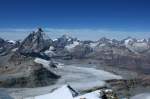 Auch vom kleinen Matterhorn aus kann man seinen Bruder sehen, ...