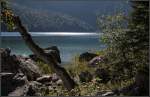 . Am Eibsee - Dieser Bergsee liegt unterhalb der Zugspitze ...