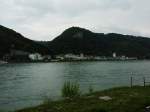Mittelrheintal Blick nach St.Goarshausen mit Schlo�.