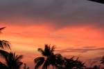 R�tlicher Himmel am Silvesterabend in Thailand (2011-2012)  ...