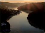 Abendstimmung am zugefrorenen Stausee ...  De Rond Hans und Jeanny 13.02.2012