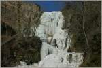 Der Wasserfall des Baches Le Forestey in Rivaz in Winterstarre.
(10.02.2012) ...