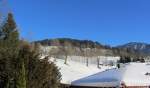 Blick auf einen verschneiten Hang bei Brixlegg.(22.2.2012)  ...