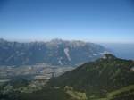Alpes Vaudois Blick von Berneuse (2045 Meter) ins Rh�netal.
(Juli 2007)
