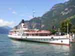 Vierwaldst�dter See Dampfschiff Schiller am 22.07.2007 an der Station Fl�elen