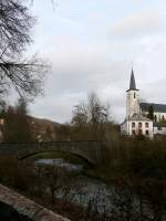 Fl�sse Die Clerve flie�t durch Kautenbach (Luxemburg). Das Bild wurde am 27.01.08 gemacht.