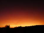 Sonnenunterg�nge Auf diesem Bild sieht man dass die Nacht sehr schnell nach dem Sonnenuntergang hereinbrach. Das Bild wurde in Erpeldange/Wiltz (Luxemburg) am 18.02.08 gemacht.