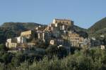 Wie ein Schwalbennest trohnt Pisciotta �ber dem Meer.  ...