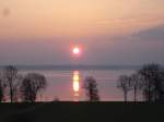 Sonnenaufgang am Chiemsee/Bayern Mai ...  rainer ullrich 09.06.2008