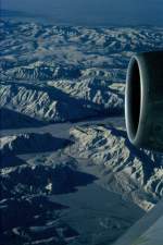 Blick aus dem Flugzeug auf die Eiswste Alaskas im November 1988