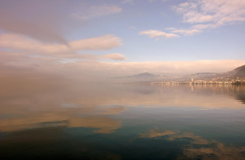 Zwischen Himmel und Erde: Einen Blick auf Montreux.
(Dezember 2008)