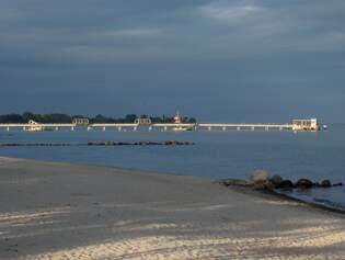 Die Seebrcke von Kellenhusen in Schleswig-Holstein am 31.08.2009 im Abendlicht.
