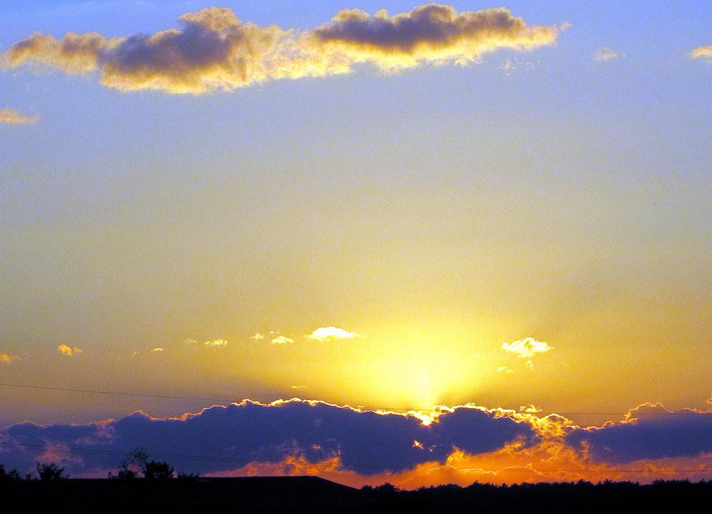 Abendsonne mit Wolken am Hainwald/Peine