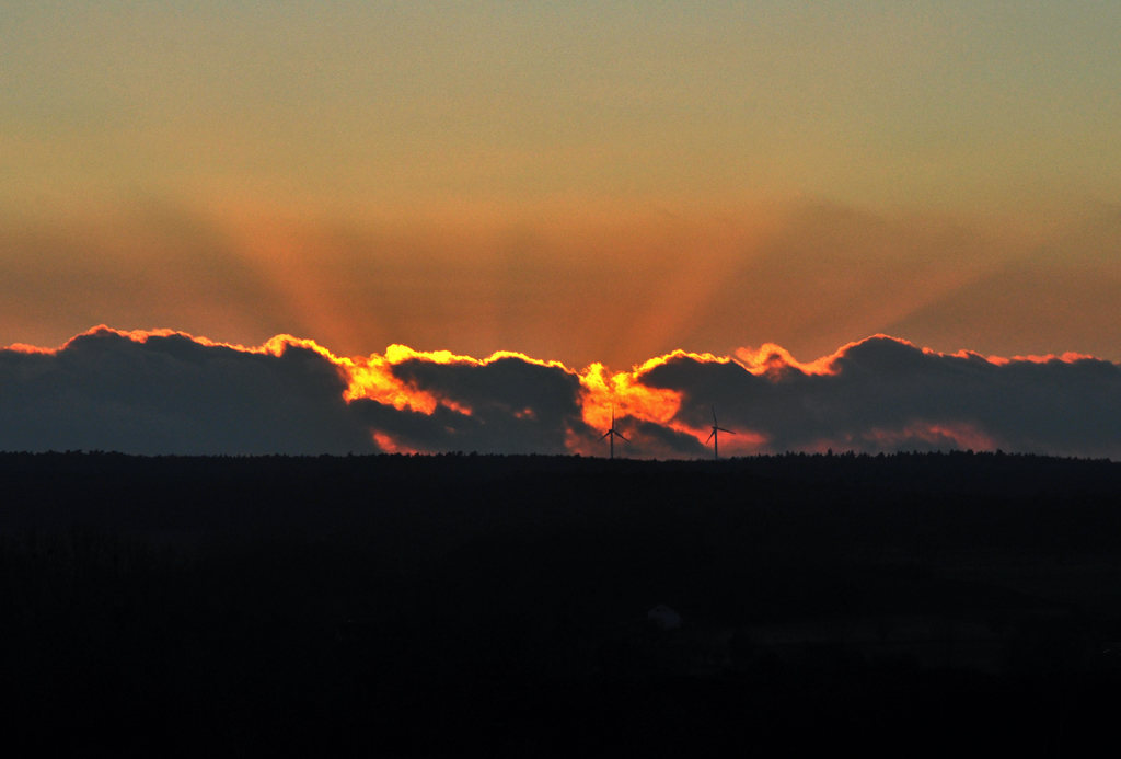 Abendstimmung ber der Eifel (Nhe von Bad Mnstereifel) - 02.12.2011