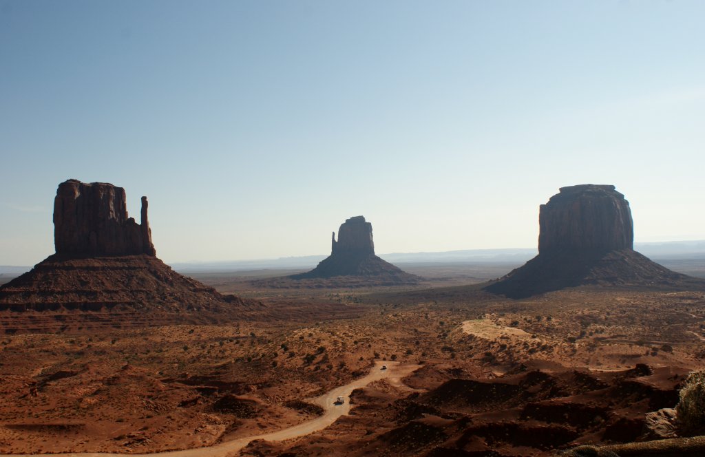 Am frhen Morgen im Monument Valley am 26.09.2012       