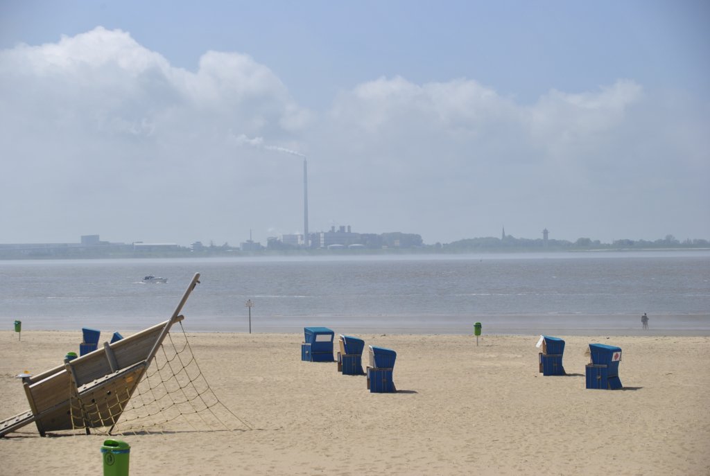 Am Strand von Bremerhaven, am 23.5.2010.