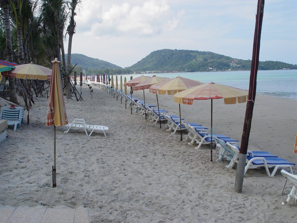 Am Strand von Kamala Beach am 17.10.2006