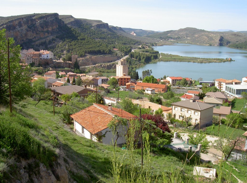 Aragon, Nuevalos mit Stausee de la Tranquera, Bezirk Calatayud
(17.05.2010)