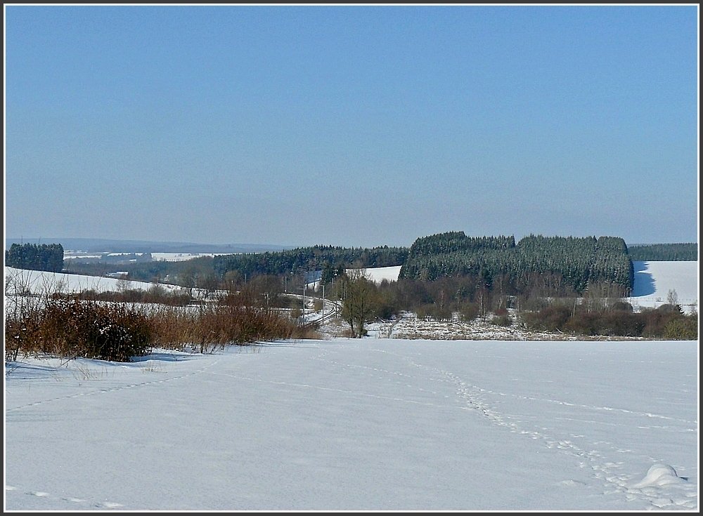 Blick an der Grenze Luxemburgs ins benachbarte Belgien. 16.02.10 (Hans)