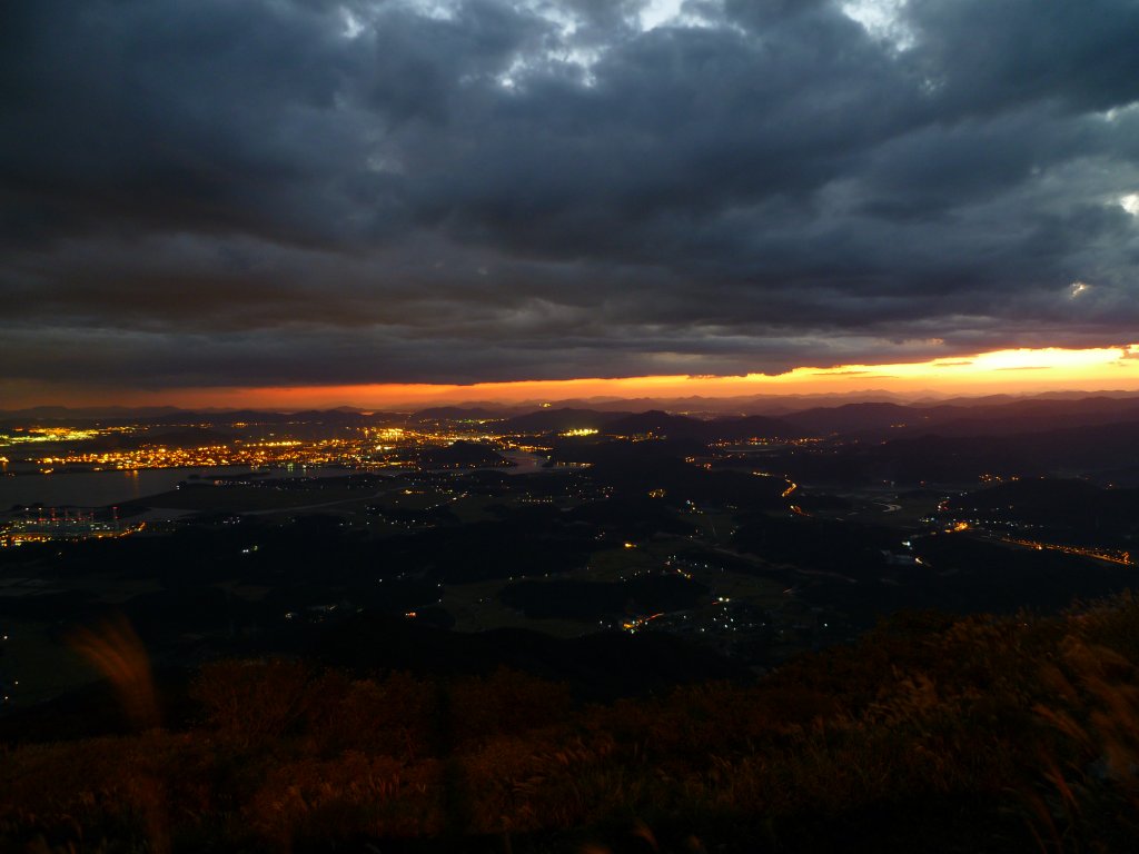 Blick auch Gwangyang (Sdkorea) beim Sonnenuntergang (2011).