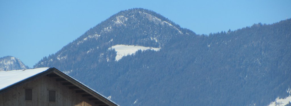 Blick auf einen Berg im Zillertal.(15.1.2012)