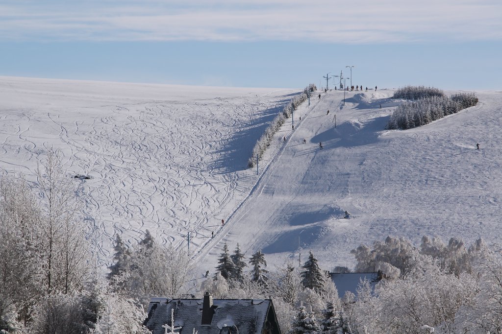 Blick auf einen Tschechischen Skihang nahe Oberwiesenthal, fotografiert am 27.01.10. 