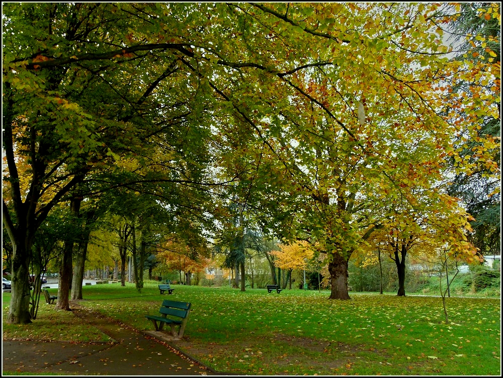 Blick in den Park von Ettelbrck am 01.11.2010 (Jeanny)