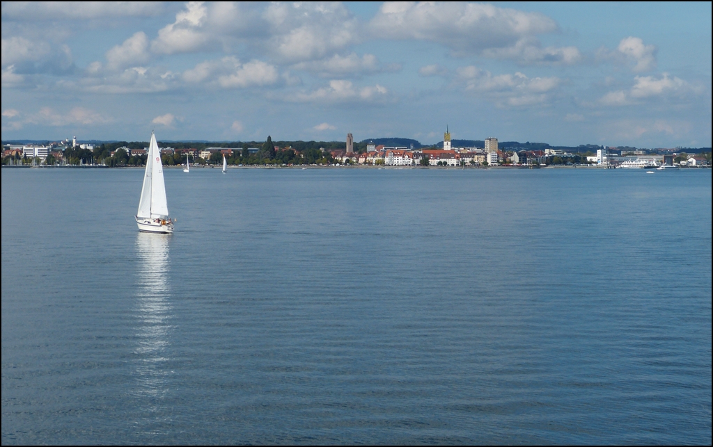 Blick ber den Bodensee in Richtung Friedrichshafen. 15.09.2012 (Jeanny)