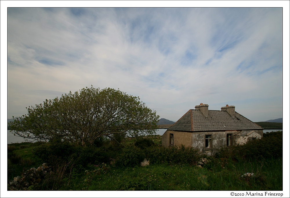 Connemara - Verlassenes Cottage auf Inishnee, Irland County Mayo