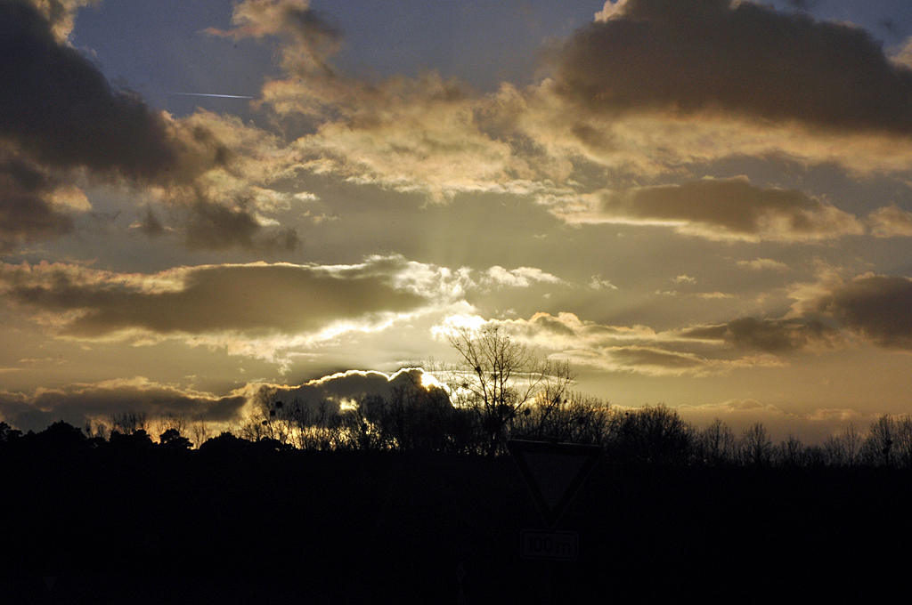 Dmmerung - Wolken - Landschaft in der Voreifel bei Euskirchen - 02.02.2013