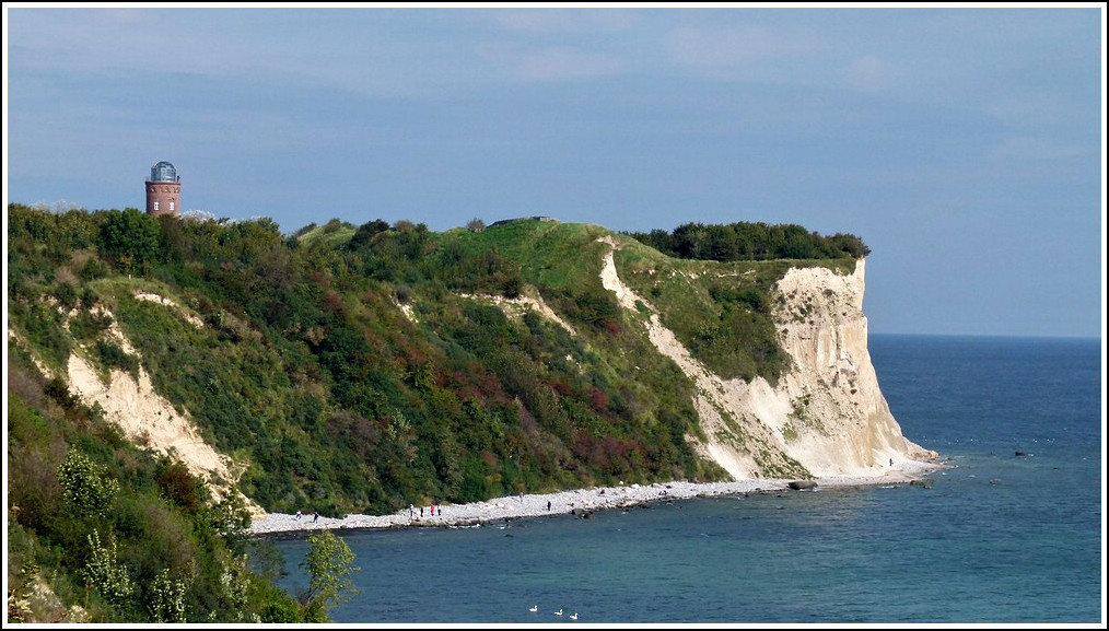 Das Kap Arkona ist eine 45 m hohe aus Kreide und Geschiebemergel bestehende Steilkste im Norden der Insel Rgen. 21.09.2011 (Jeanny)