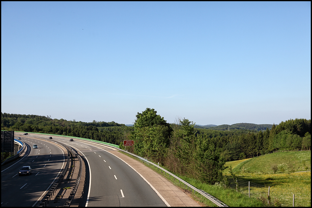 Das Sauerland hier bei Ldenscheid. (03.06.2010)