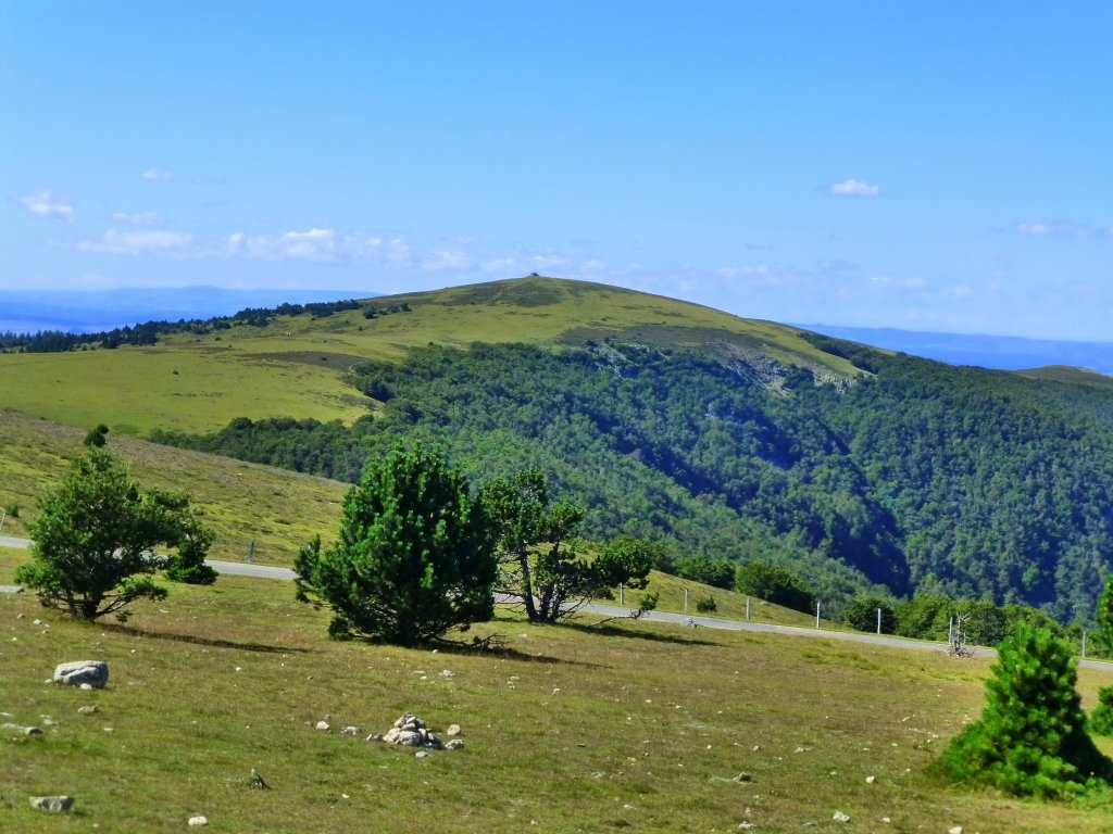 Das sdliche Massif Central vom Mont Aigoual (1565 m) an der Grenze von Gard und Lozre, aus gesehen. 11.08.2013