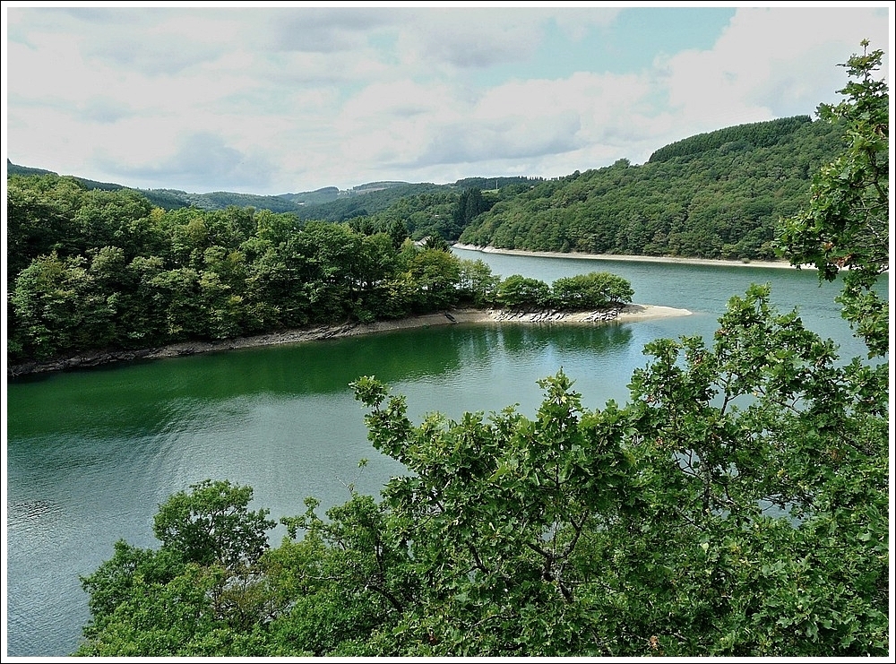 Der Stausee der Obersauer fotografiert in der Nhe von Lultzhausen. 02.08.10