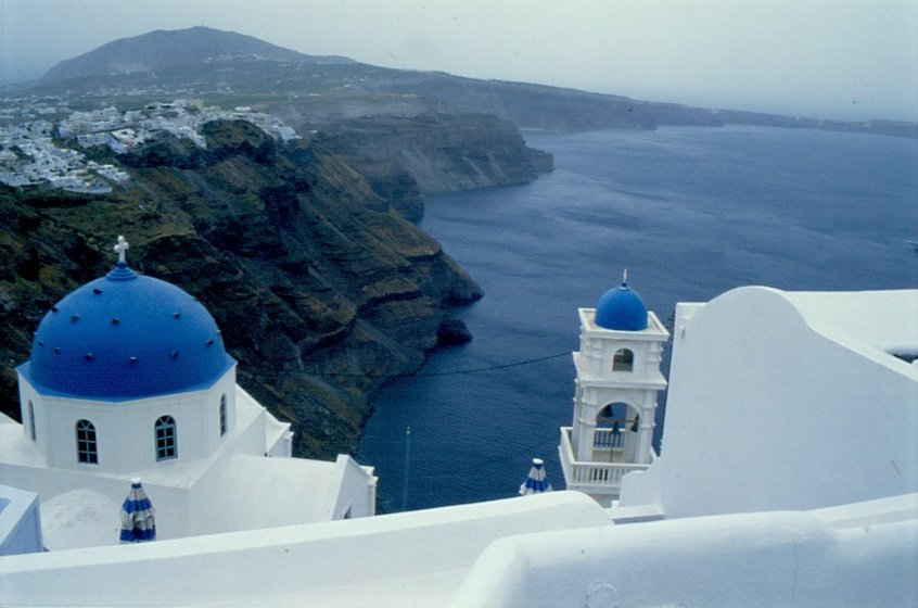 Die griechische Kykladen Insel Santorin im Mai 1996