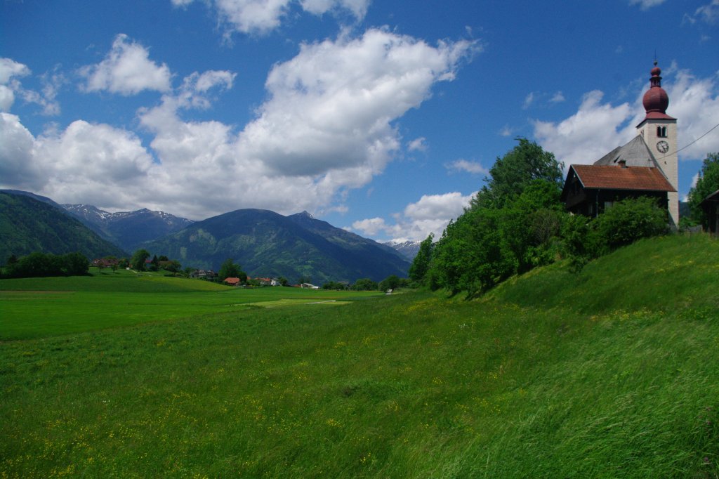 Drautal bei Lendorf mit Kirche Maria am Bichl (18.05.2013)