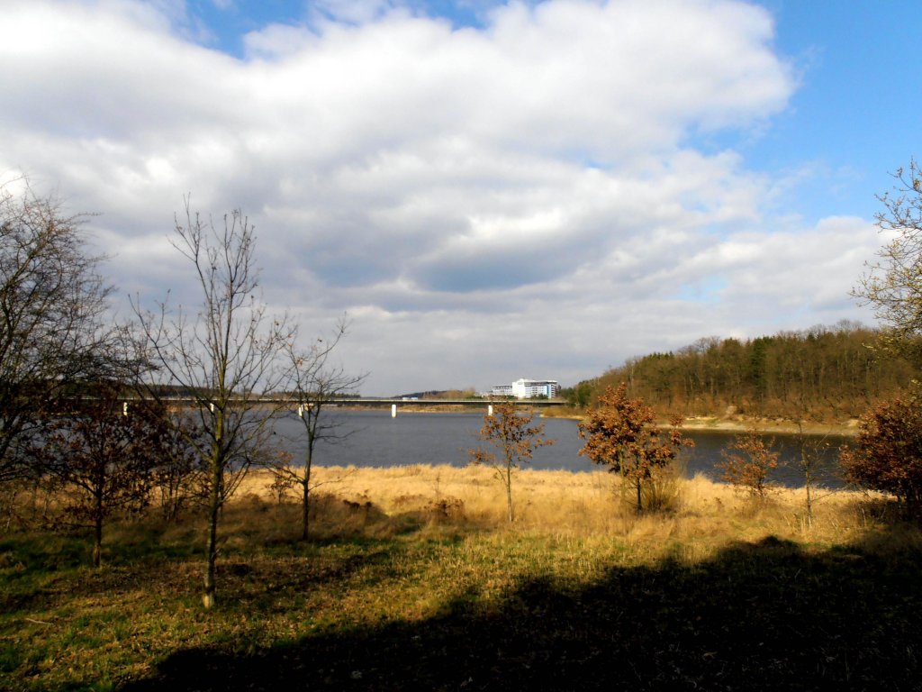 Ein Blick auf die Talsperrenbrcke Zeulenroda. Foto 08.04.12