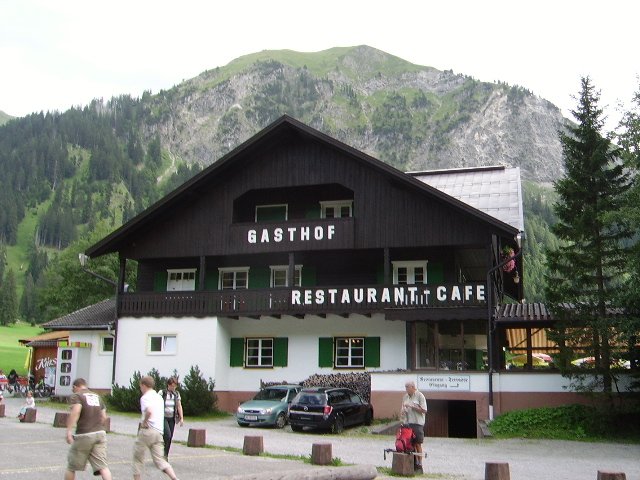 Ein Gasthof im Tannheimer Tahl im Sommer 09. 