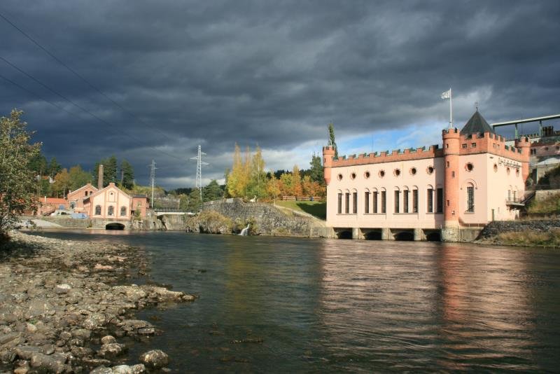 Ein Wasserkraftwerk am Tinnelva; 27.09.2009