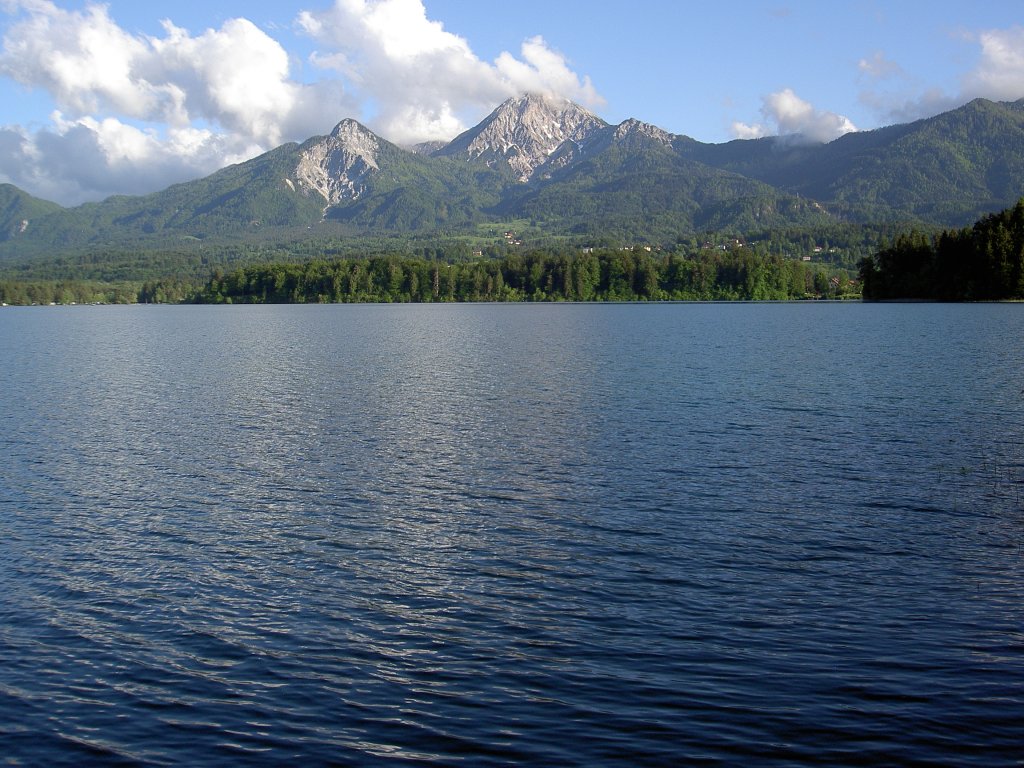 Faaker See mit Ausblick auf die Karawanken (19.05.2013)