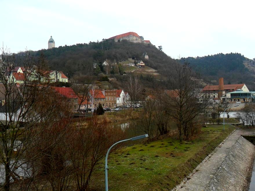 Freyburg/U. Schlo Neuenburg.
Blick auf das Schlo.
(03.03.2012)