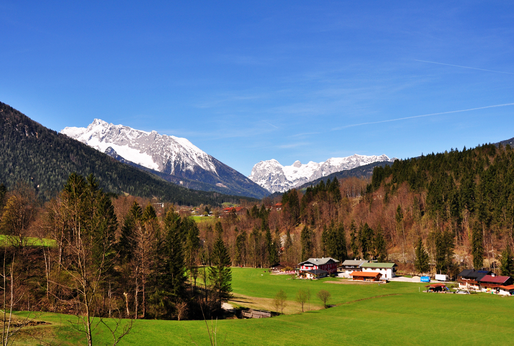 Hochkalter (2608 m) und Watzmann (2713 m) im Berchtesgadener Land - 26.04.2012