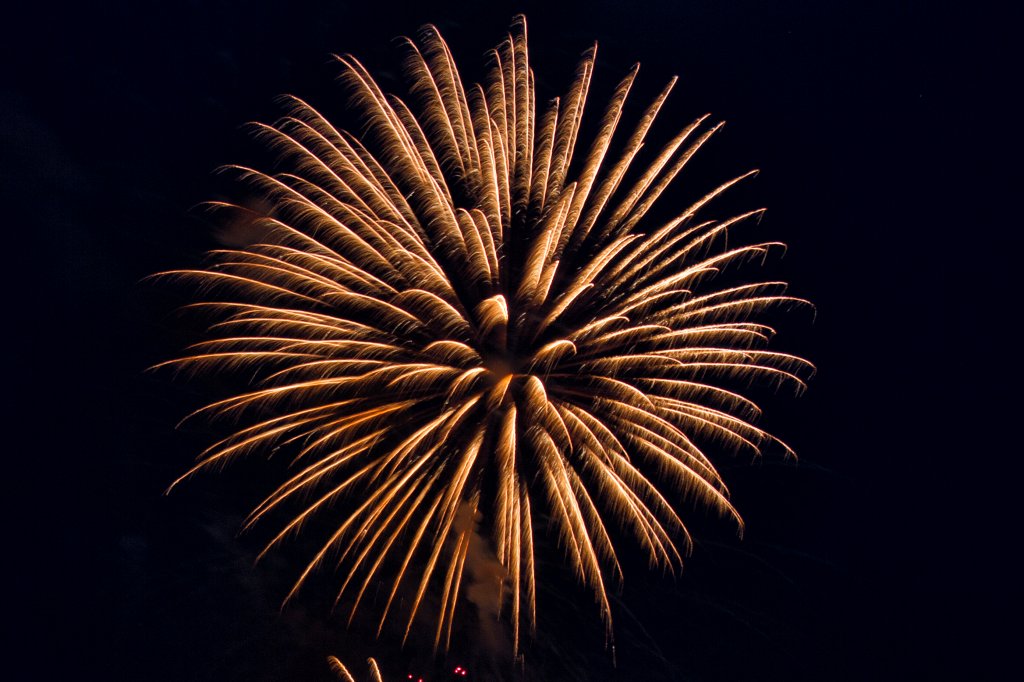 Hhenfeuerwerk zur Torgelower Wirtschaftsmesse am 22.06.2013.