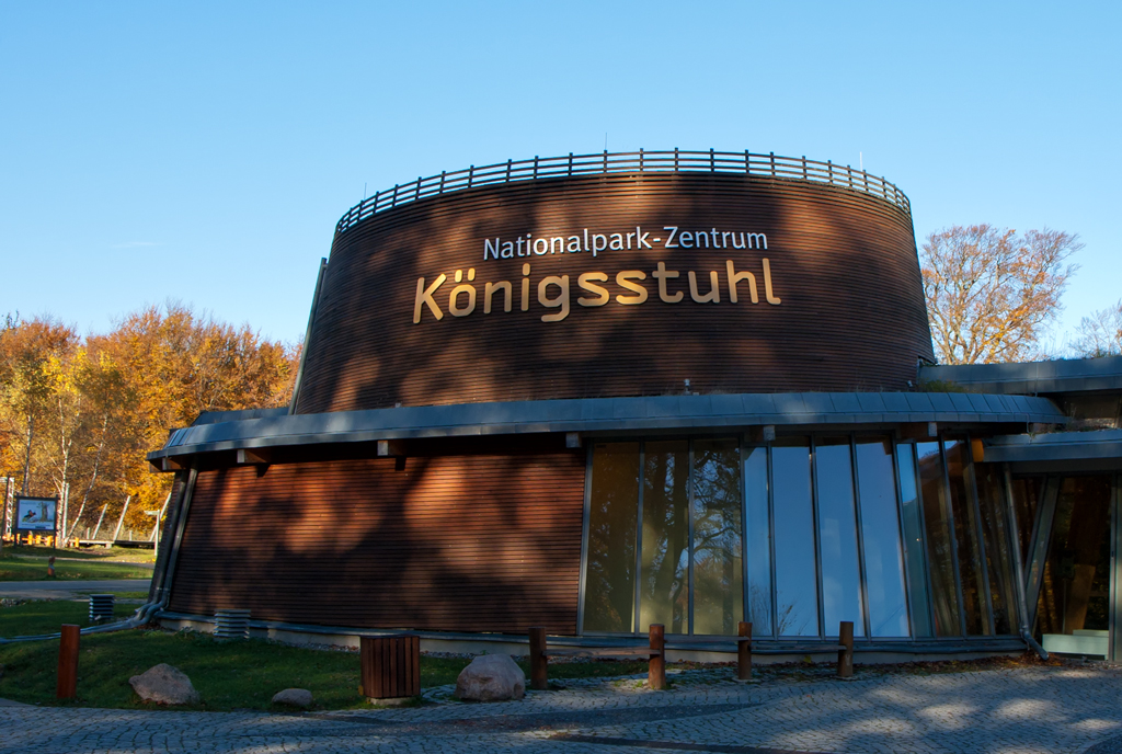 Im Nationalpark-Zentrum Knigsstuhl werden den Besuchern die Tier- und Pflanzenwelt des Nationalparks Jasmund auf faszinierende Weise vermittelt. 26.10.2010