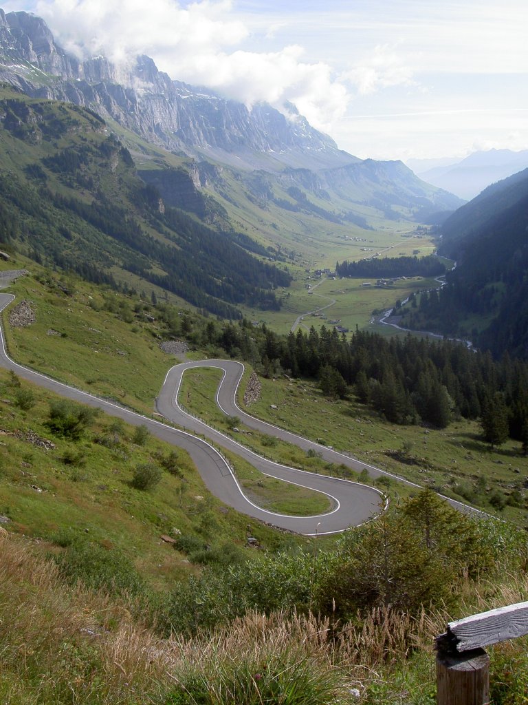 Klausenpass, Aussicht ins Linthal (05.09.2010)